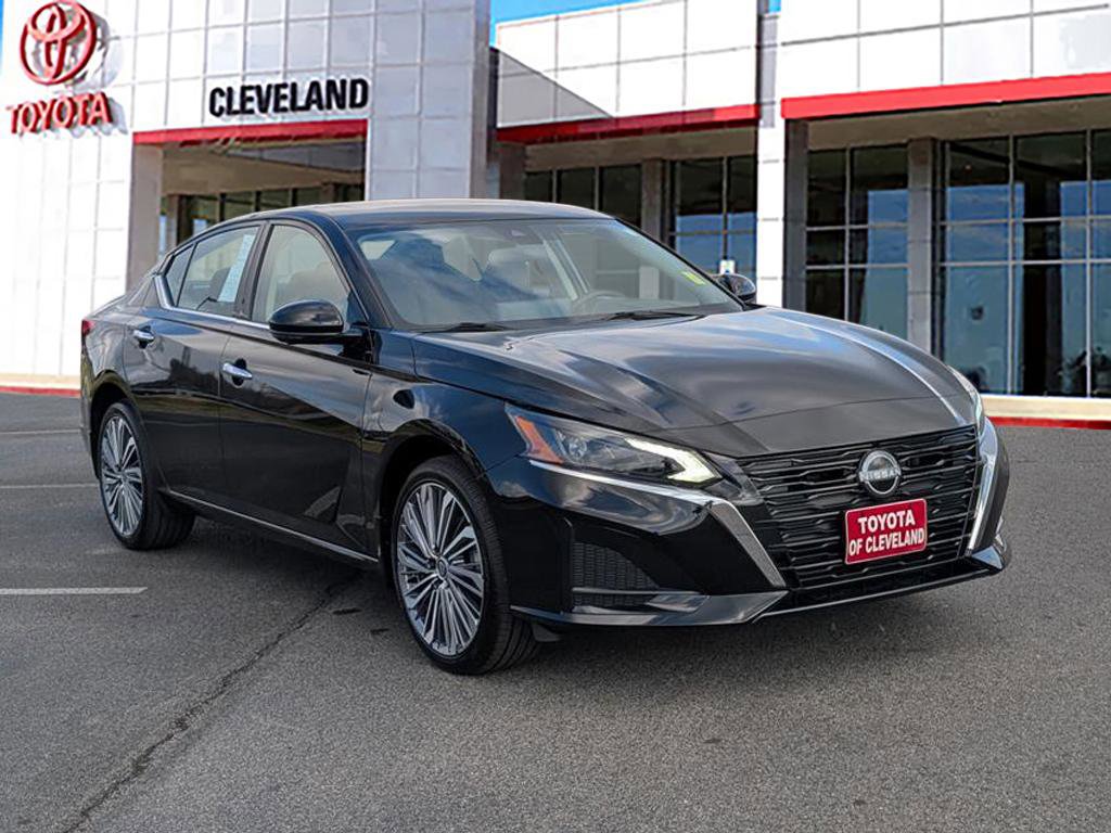 Used 2025 Nissan Altima 2.5 SL video 2