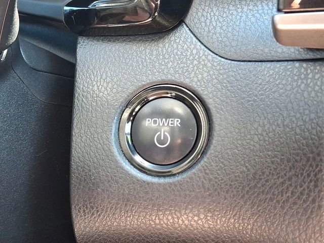 Certified 2025 Toyota Camry SE AWD/4WD image 22