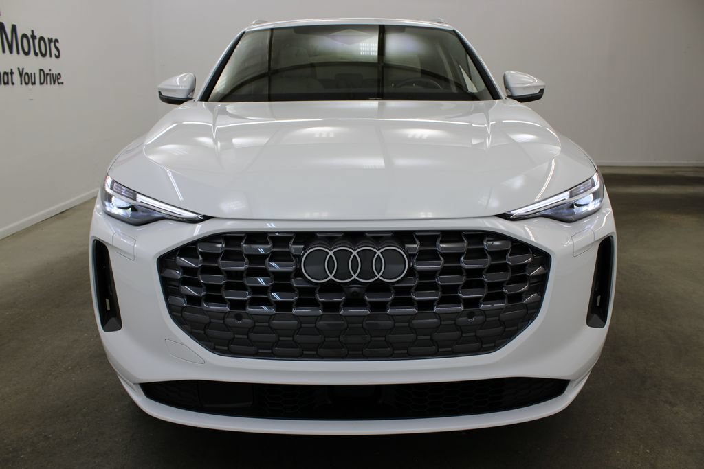 Used 2025 Audi Q5 Premium Plus AWD/4WD image 7
