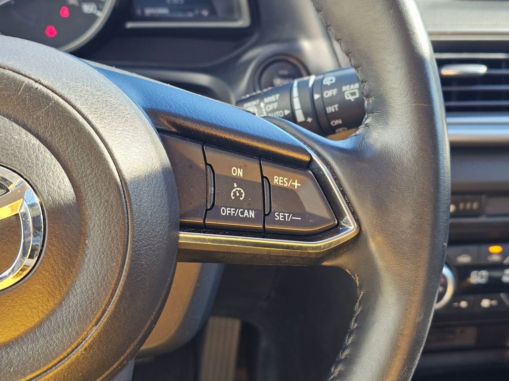 Used 2018 MAZDA MAZDA3 Touring image 26