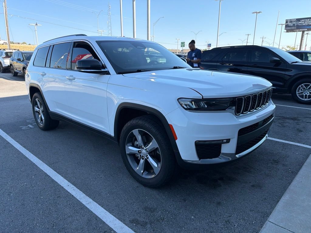 Used 2021 Jeep Grand Cherokee L Limited AWD/4WD image 3