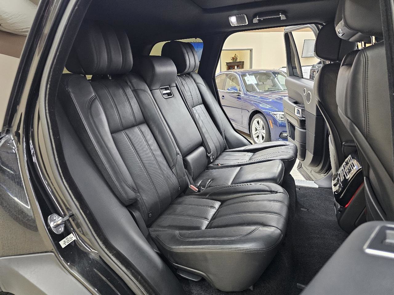 Used 2014 Land Rover Range Rover Supercharged AWD/4WD image 22