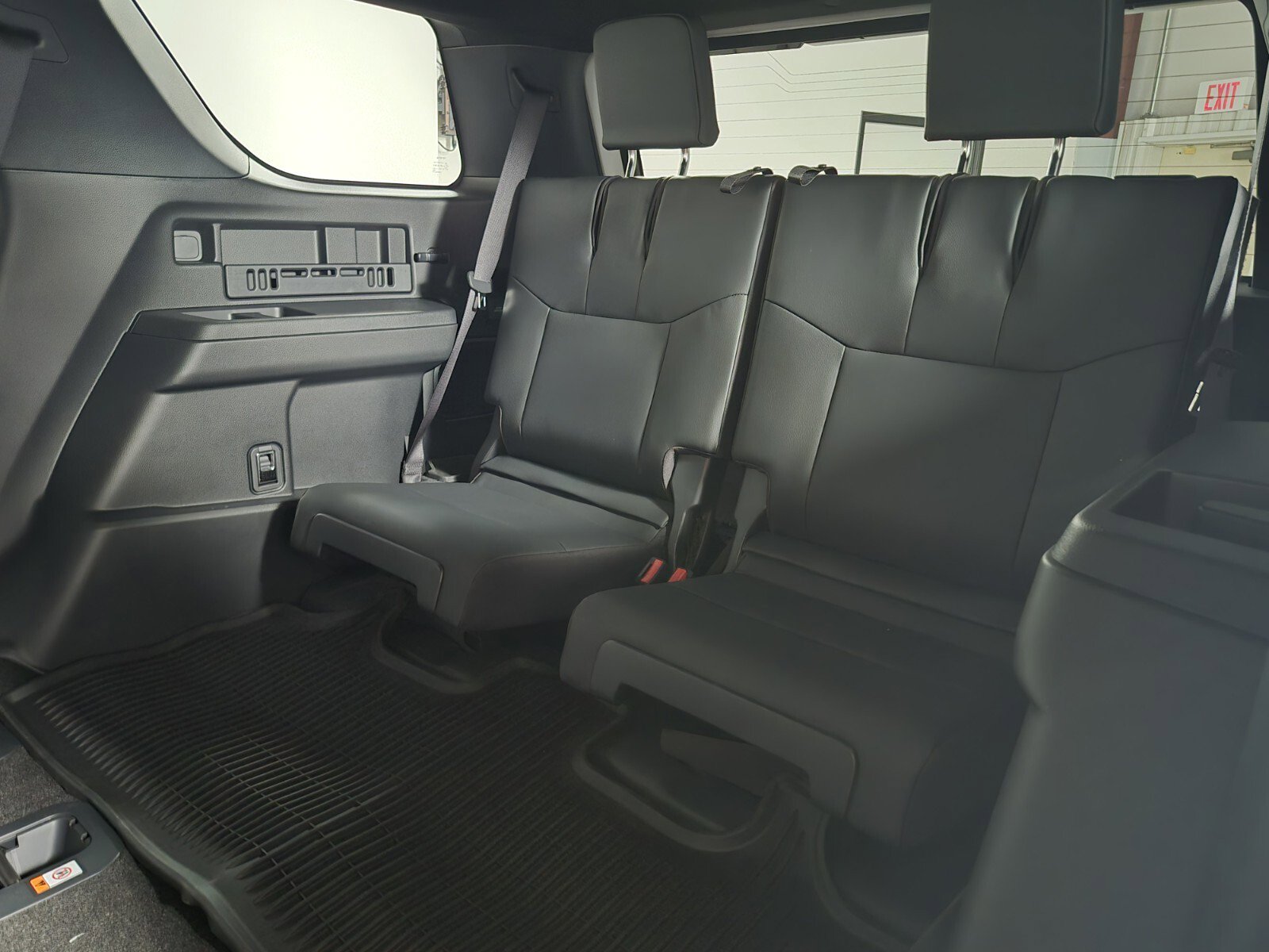 New 2026 Toyota 4Runner Limited AWD/4WD image 34