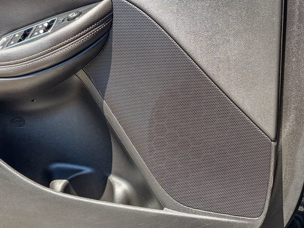 Used 2017 Chevrolet Impala Premier FWD image 46