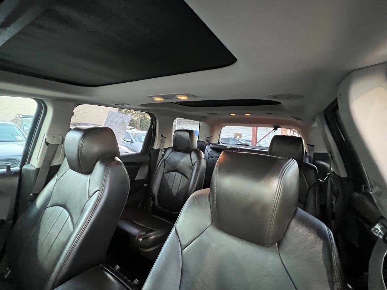 Used 2011 GMC Acadia Denali AWD/4WD image 20