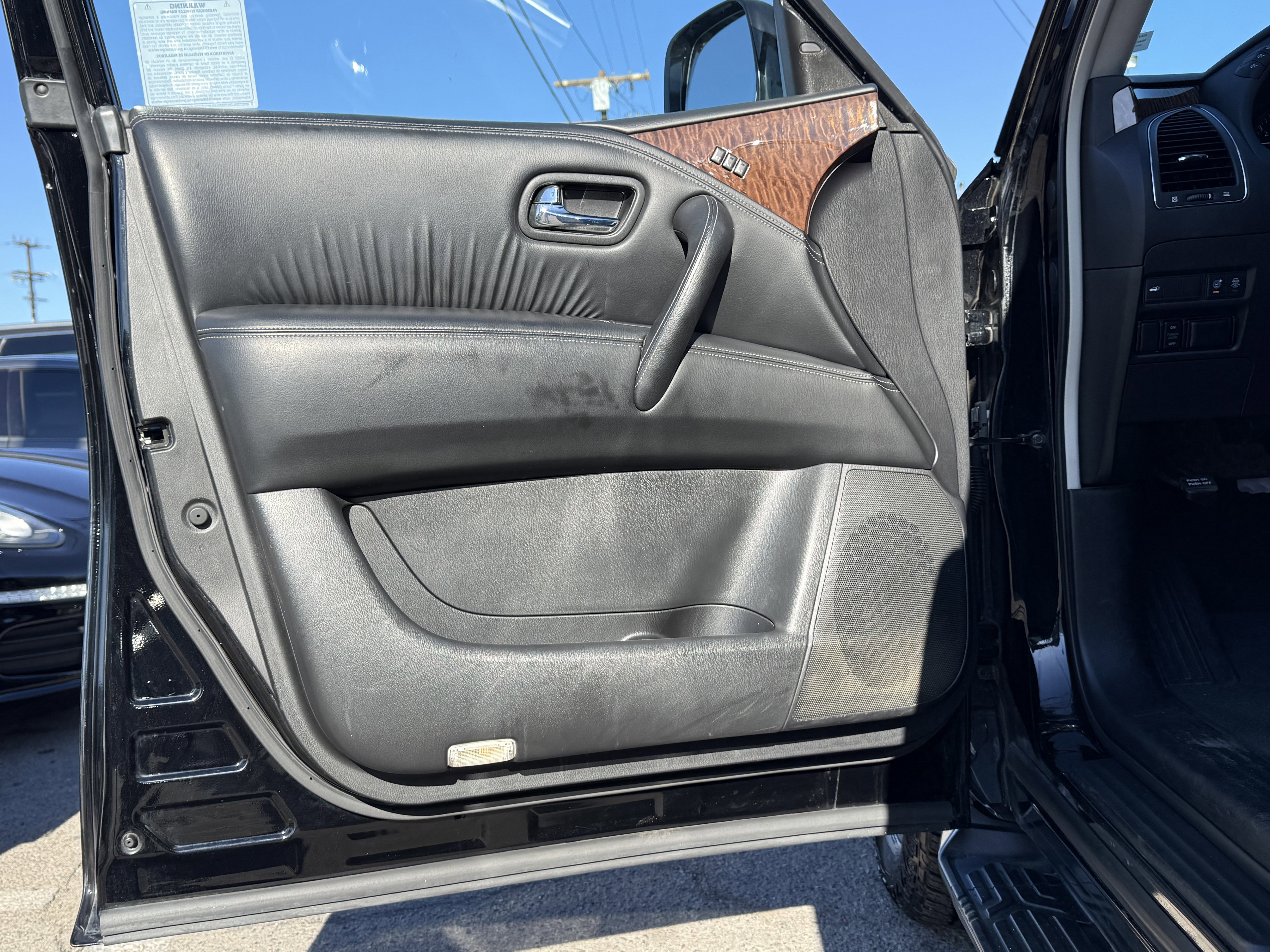 Used 2020 Nissan Armada SL w/ Premium Package image 16