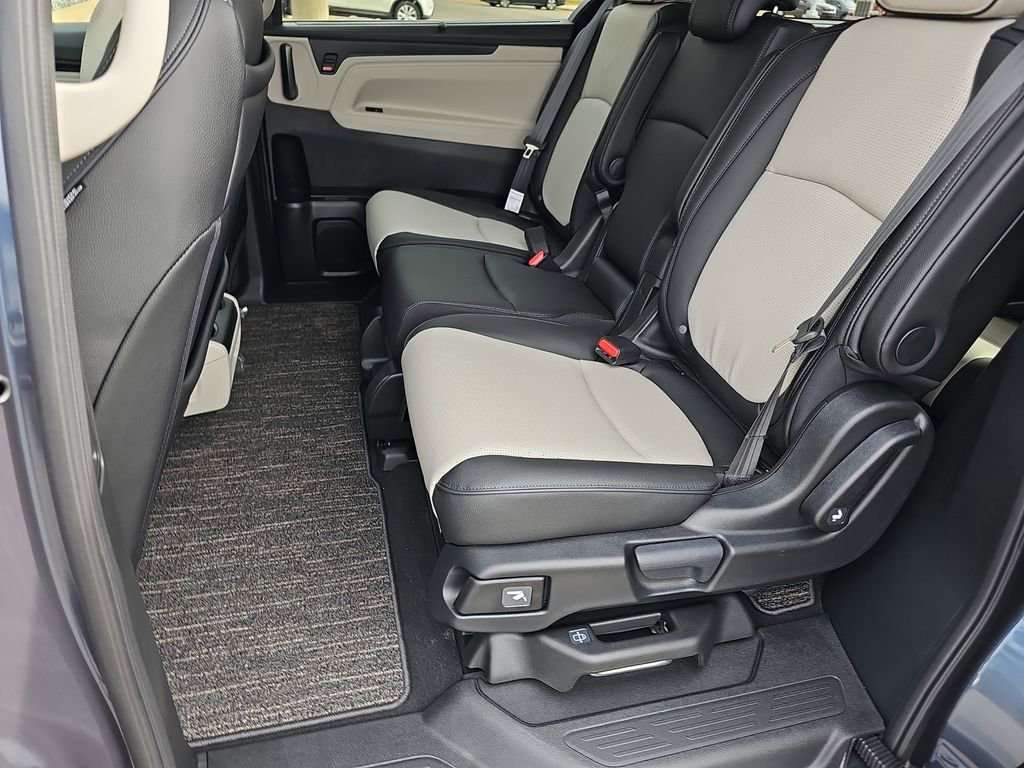 New 2026 Honda Odyssey Elite image 17