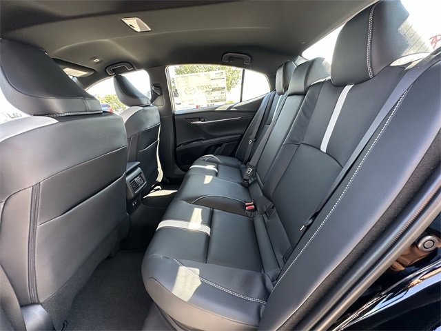 Certified 2025 Toyota Camry SE w/ Convenience Package image 28