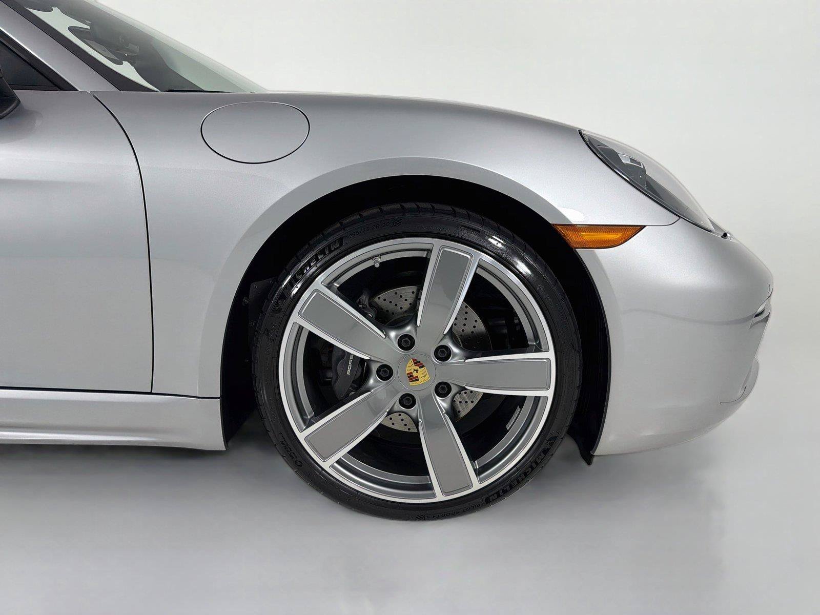 Certified 2024 Porsche 718 Boxster RWD image 30