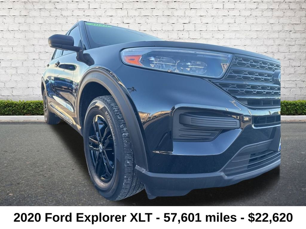 Used 2020 Ford Explorer XLT image 2