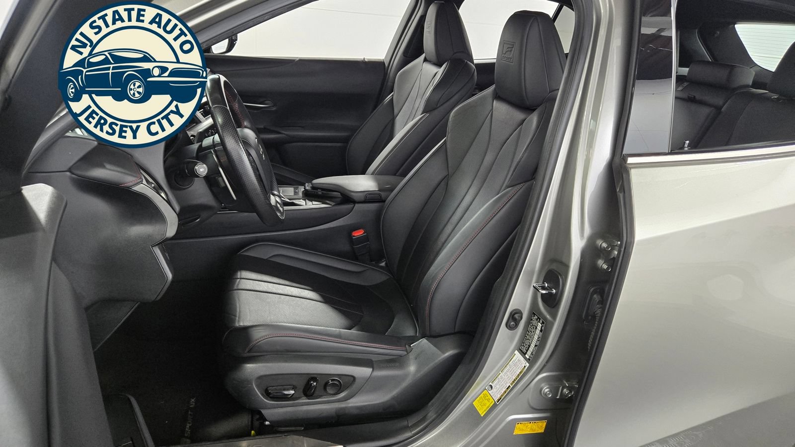 Used 2021 Lexus UX 200 F Sport w/ Accessory Package (Z1) FWD image 28