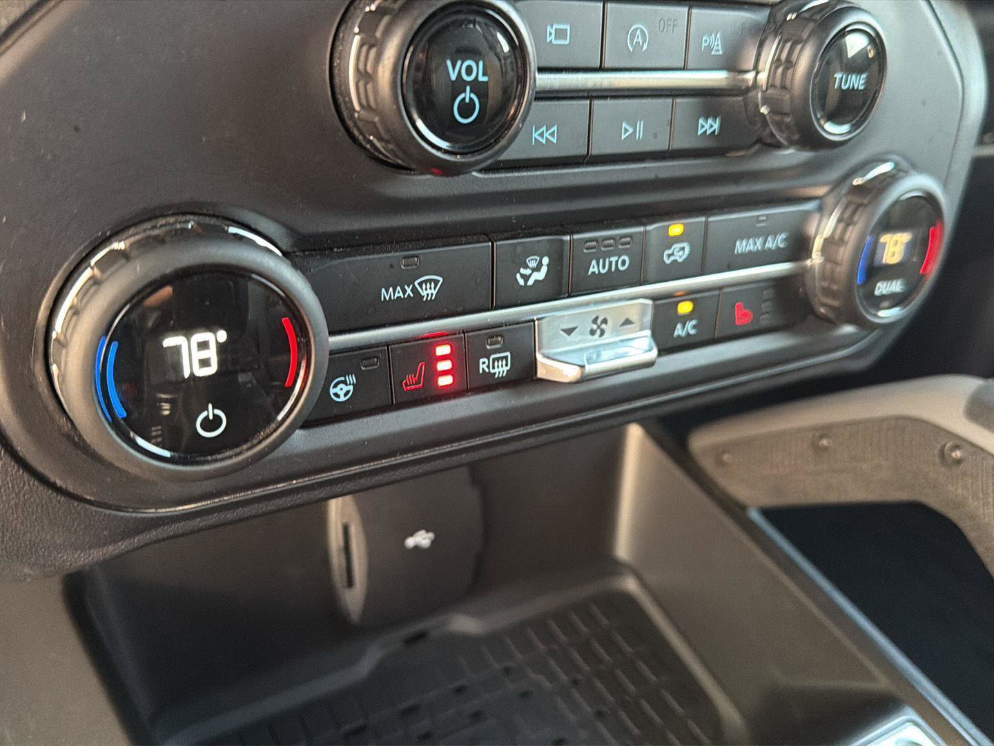 Used 2024 Ford Bronco Outer Banks AWD/4WD image 27