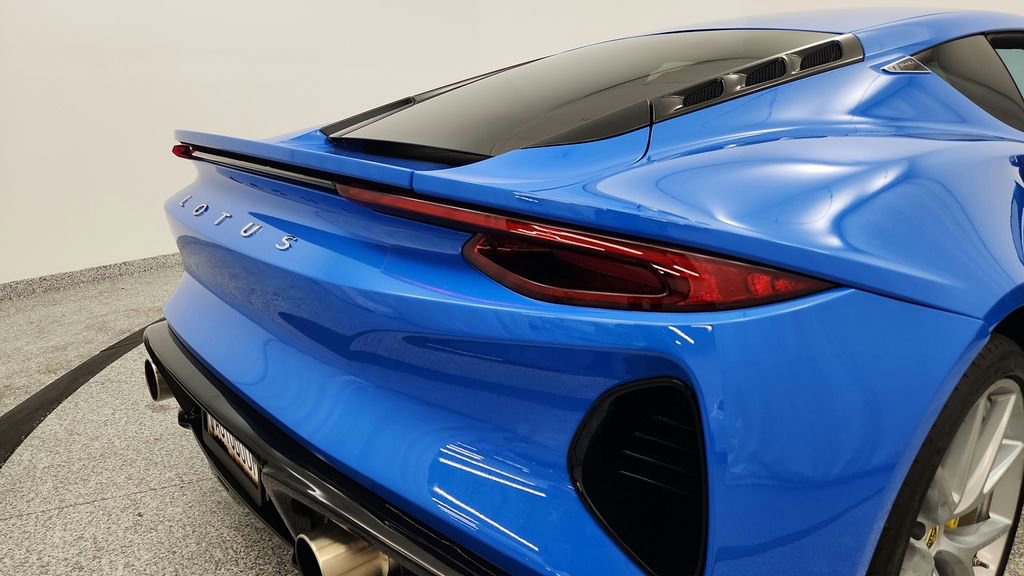 Used 2024 Lotus Emira First Edition image 27
