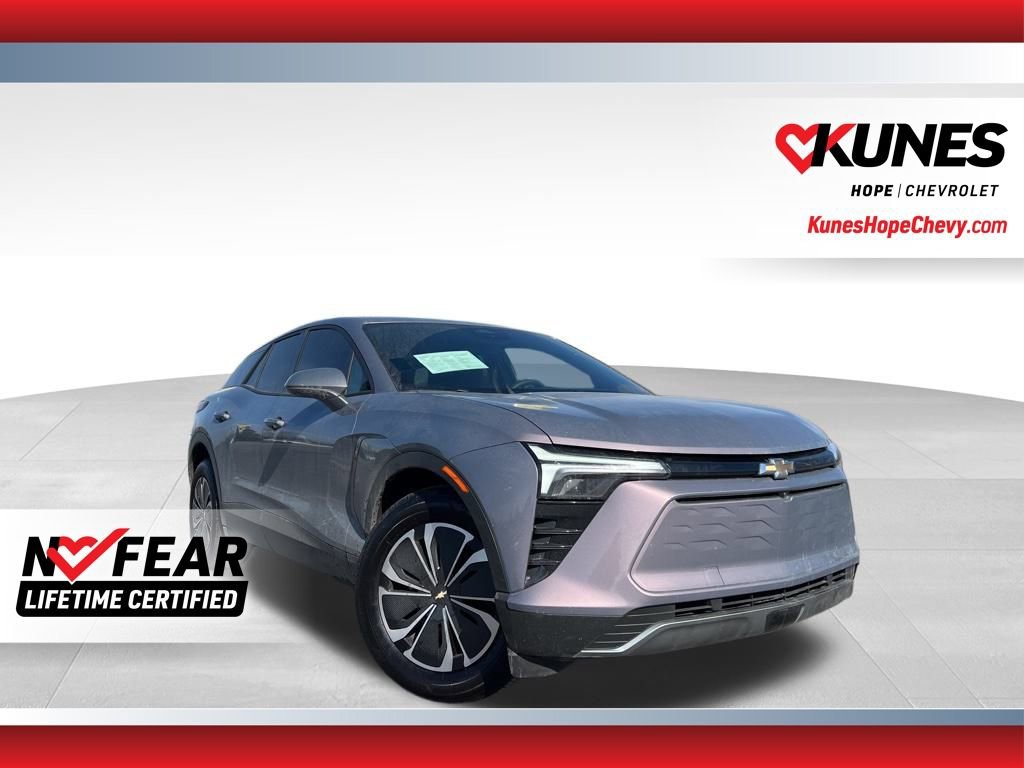 Used 2025 Chevrolet Blazer EV LT image 1