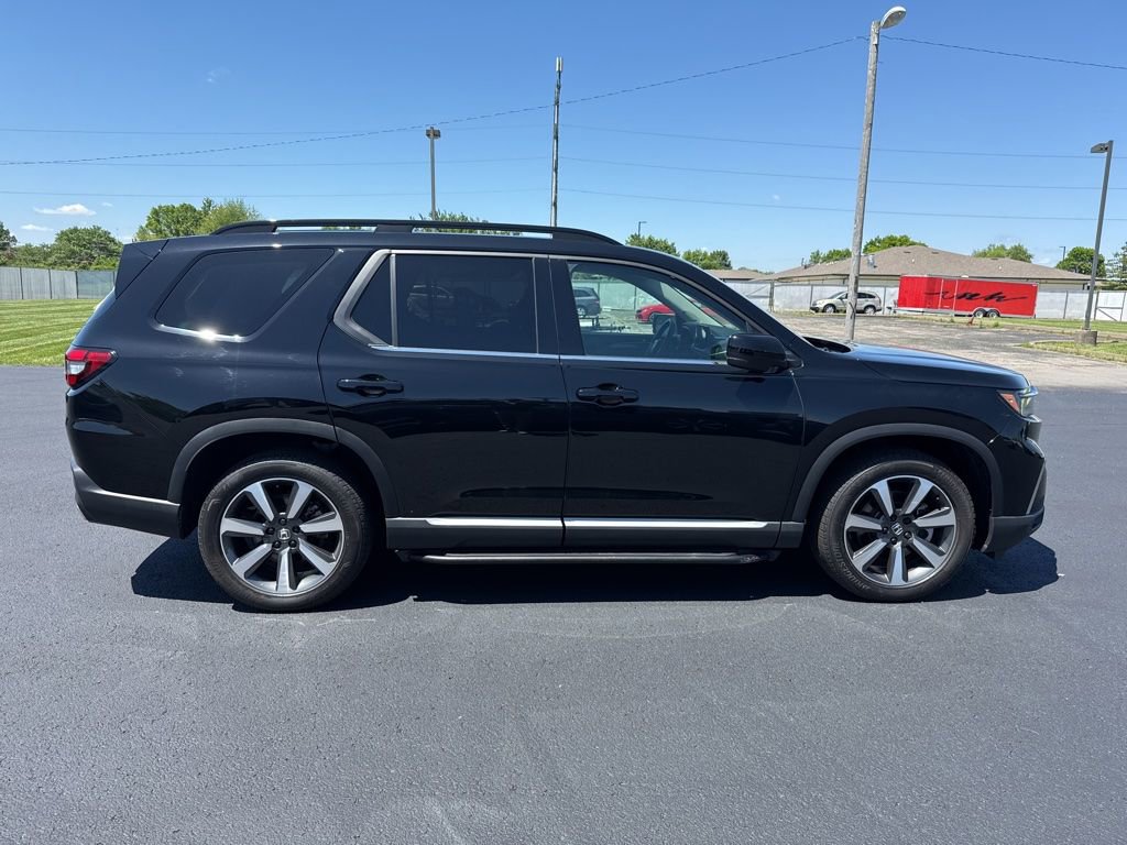 Used 2024 Honda Pilot Elite image 6