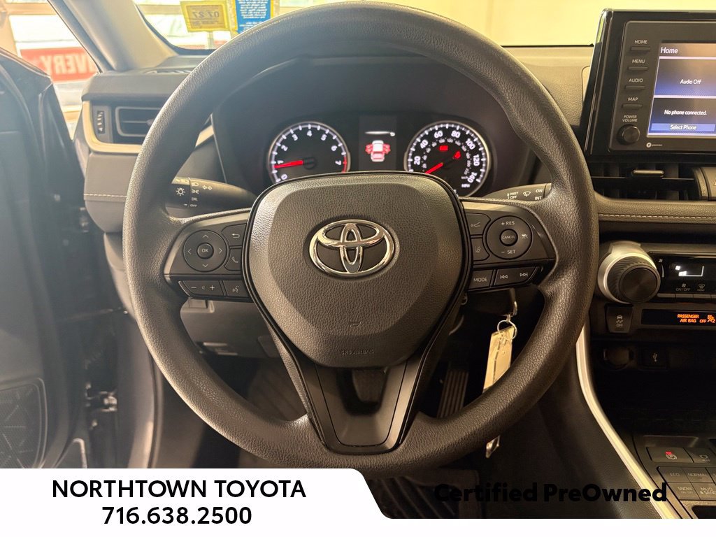 Used 2022 Toyota RAV4 LE w/ Carpet Mat Package (TMS) AWD/4WD image 8