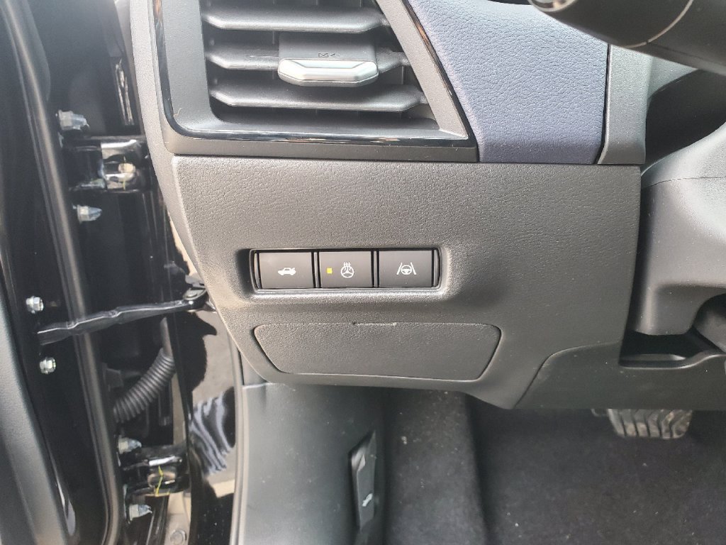 New 2026 Nissan Sentra SL w/ Floor Mat Package FWD image 20