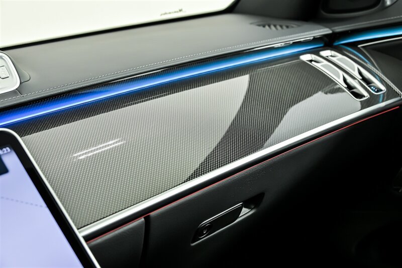 Used 2025 Mercedes-Benz S 580 4MATIC Sedan image 37