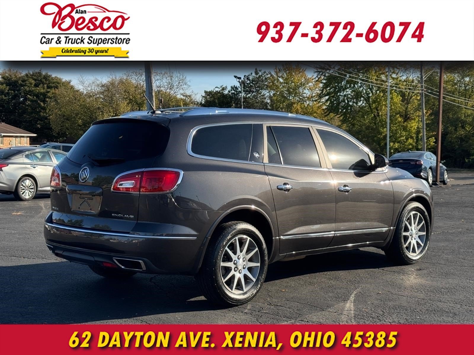 Used 2015 Buick Enclave Leather w/ Trailering Package FWD image 4