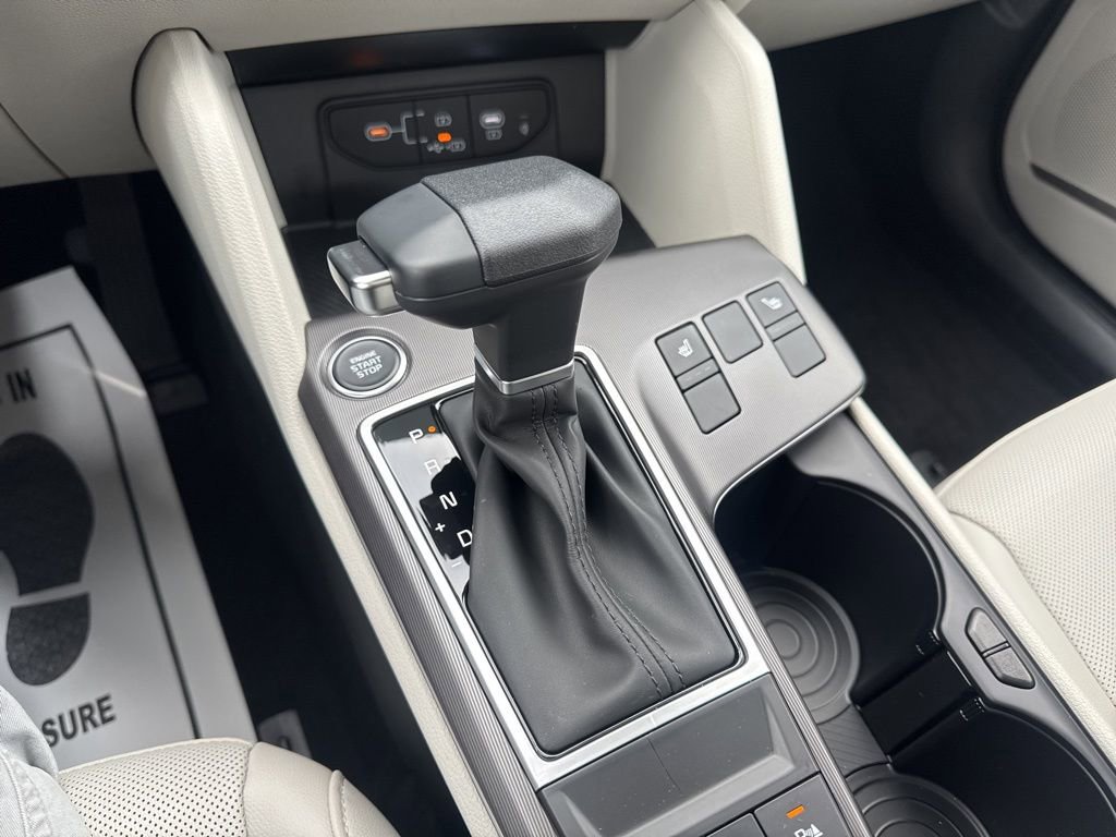 New 2026 Kia Sportage EX FWD image 7