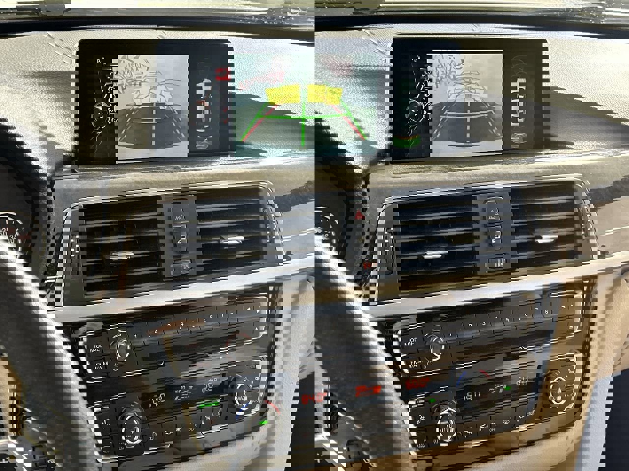 Used 2016 BMW 328i Sedan image 18