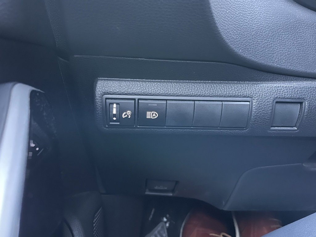 Used 2024 Toyota Corolla XSE image 41