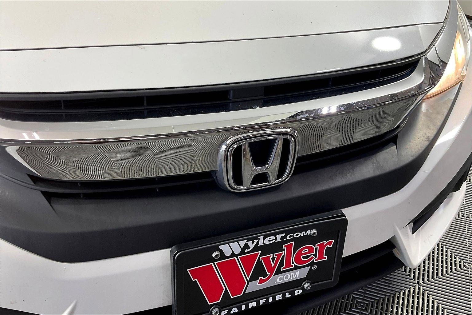 Used 2017 Honda Civic EX-T image 31