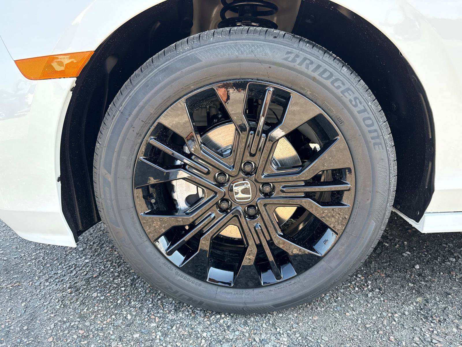 New 2026 Honda Odyssey Sport-L image 11