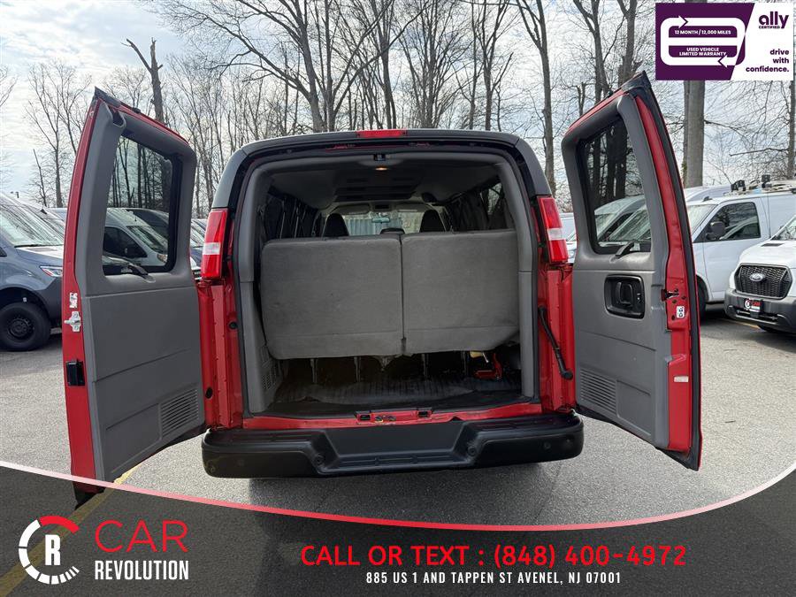 Used 2020 Chevrolet Express 3500 LS image 6