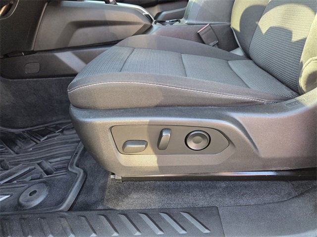 Used 2023 Chevrolet Colorado LT w/ LT Convenience Package II image 28