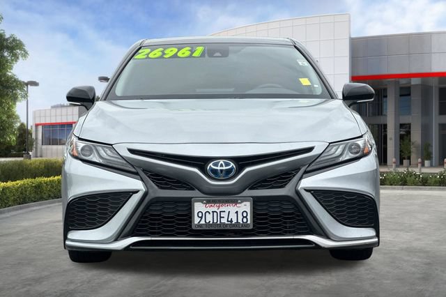 Used 2022 Toyota Camry XSE FWD image 10