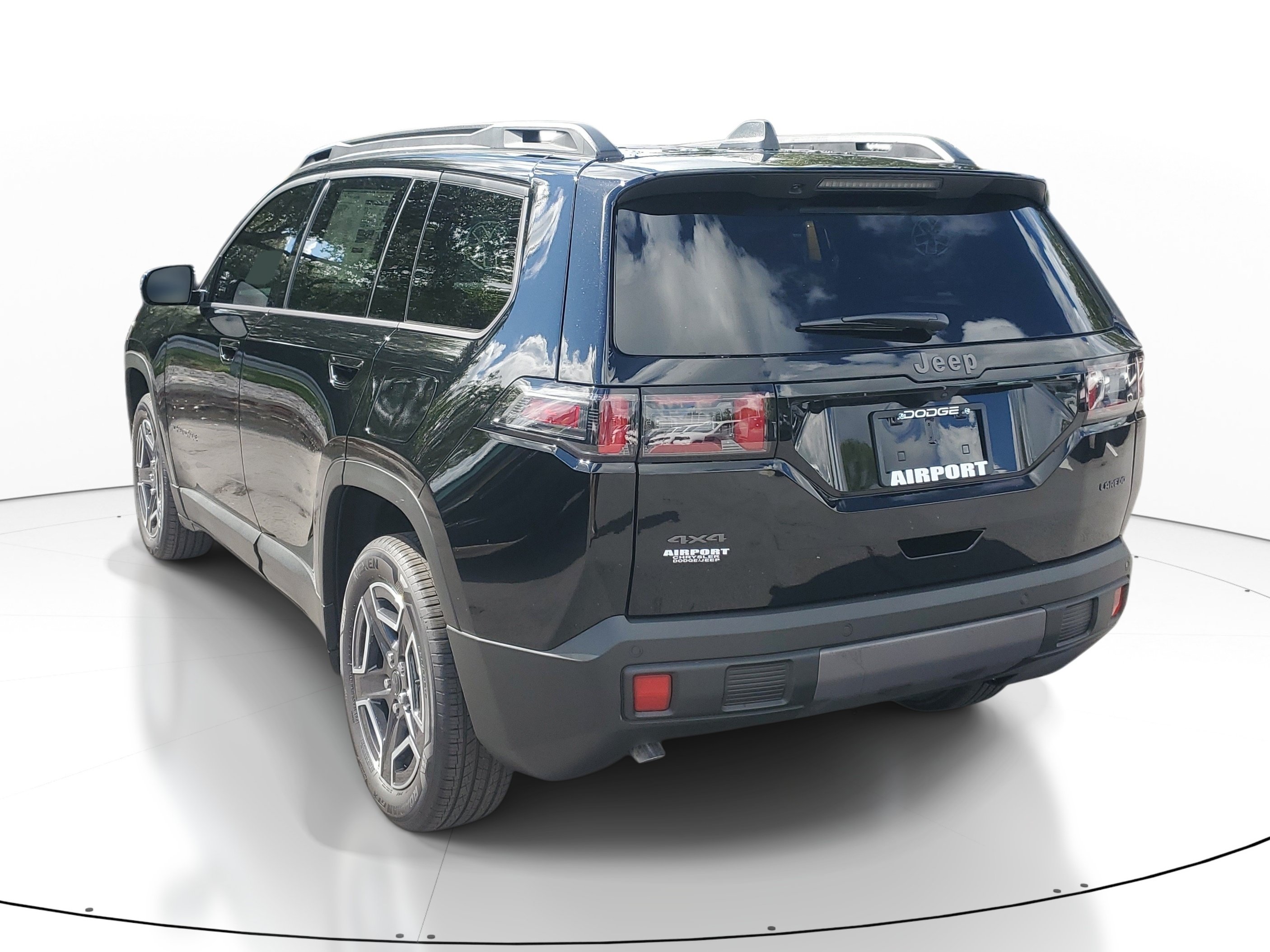 New 2026 Jeep Cherokee Laredo AWD/4WD image 4