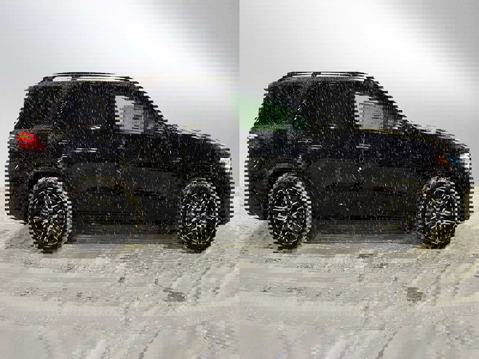 New 2026 Mercedes-Benz GLE 53 AMG 4MATIC image 2