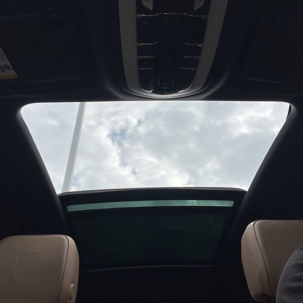 Used 2019 Porsche Macan image 22