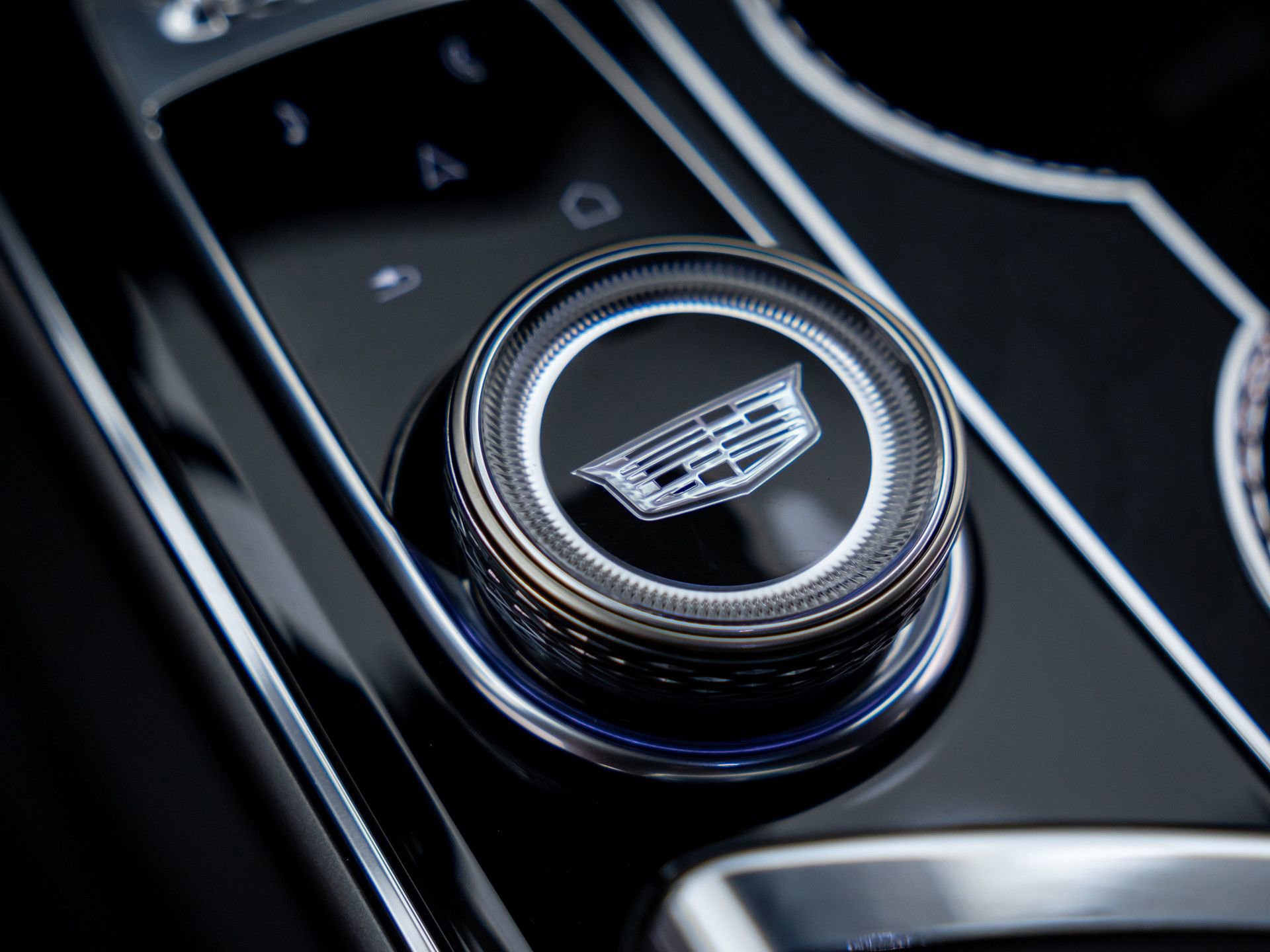 New 2026 Cadillac Lyriq V w/ LPO, Floor Liner Package AWD/4WD image 25