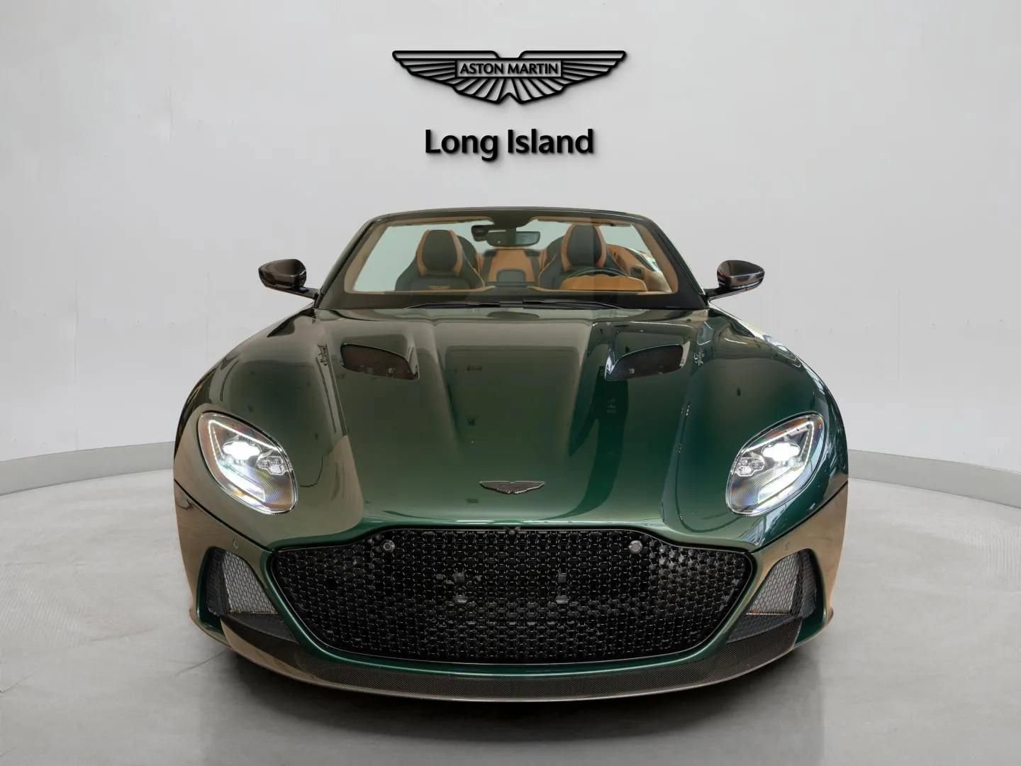 Used 2021 Aston Martin DBS Superleggera Volante image 3