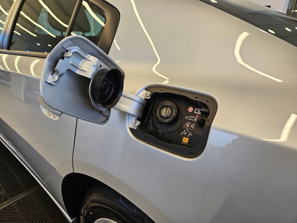 Used 2023 Dodge Charger SXT image 33