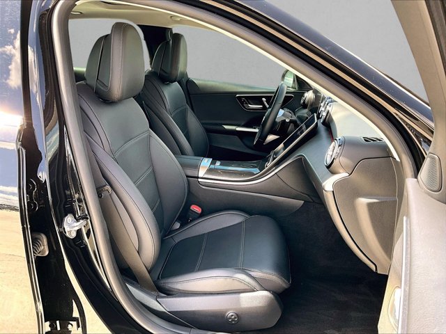 Used 2022 Mercedes-Benz C 300 Sedan image 9