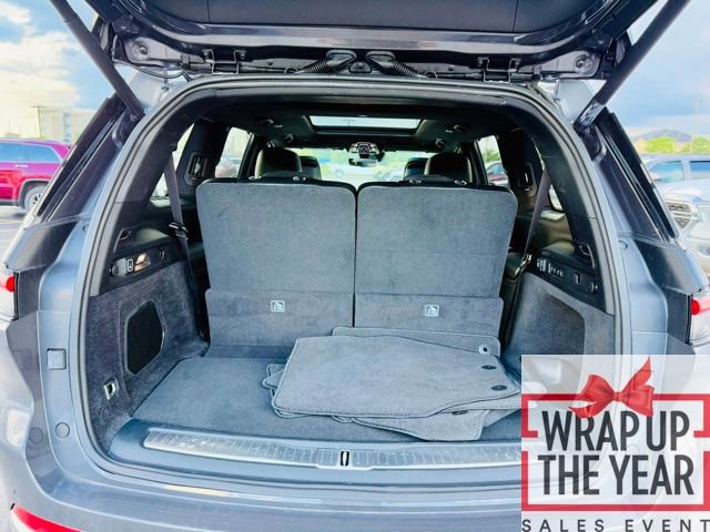 Used 2024 Jeep Grand Cherokee L Overland w/ Advanced Protech Group III image 44