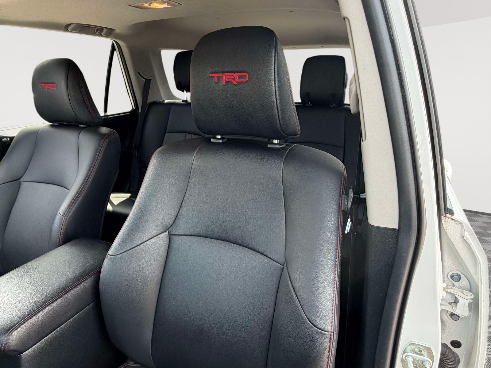 Used 2019 Toyota 4Runner TRD Pro AWD/4WD image 23