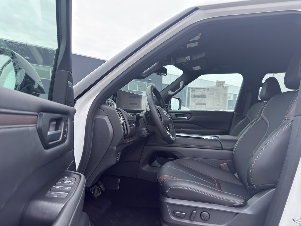 New 2026 Nissan Armada SL w/ Captain's Chari Seat Package image 11