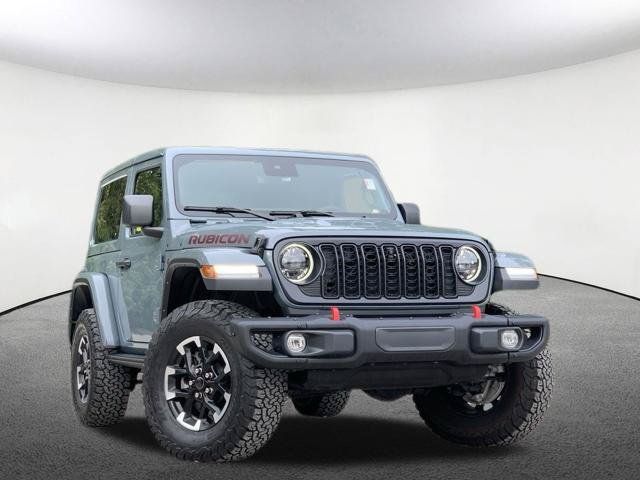 Used 2024 Jeep Wrangler Rubicon AWD/4WD image 2