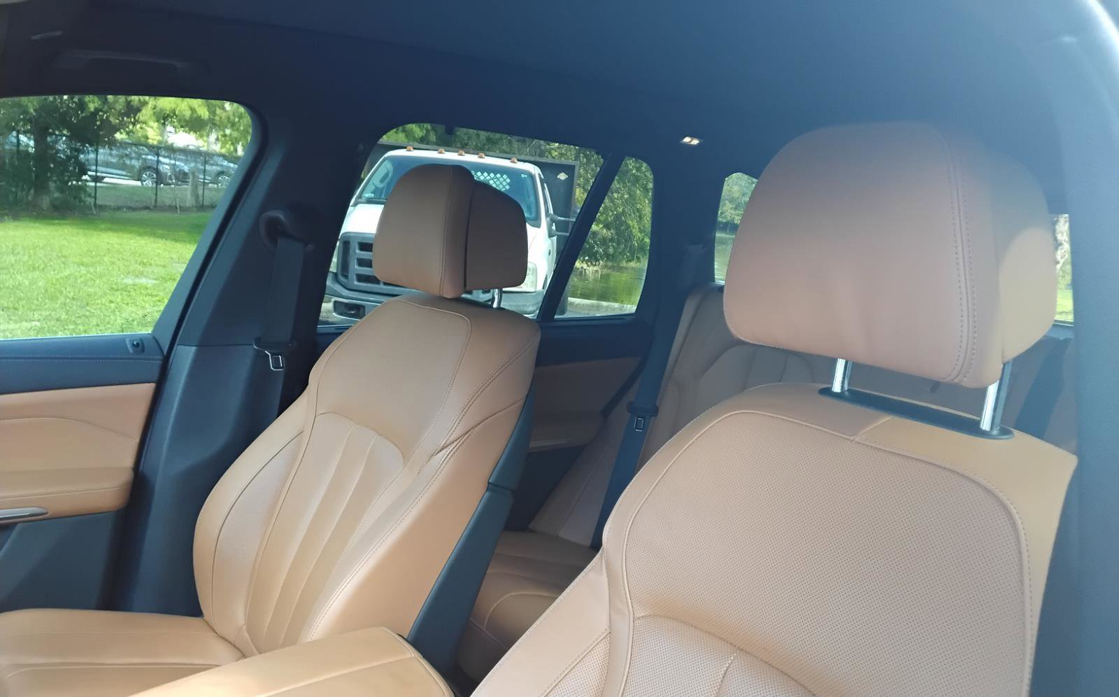 Used 2021 BMW X5 xDrive40i w/ Luxury Seating Package 2 image 19