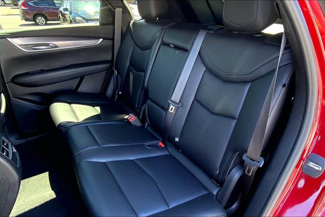 Used 2021 Cadillac XT5 Luxury w/ LPO, Floor Liner Package AWD/4WD image 24