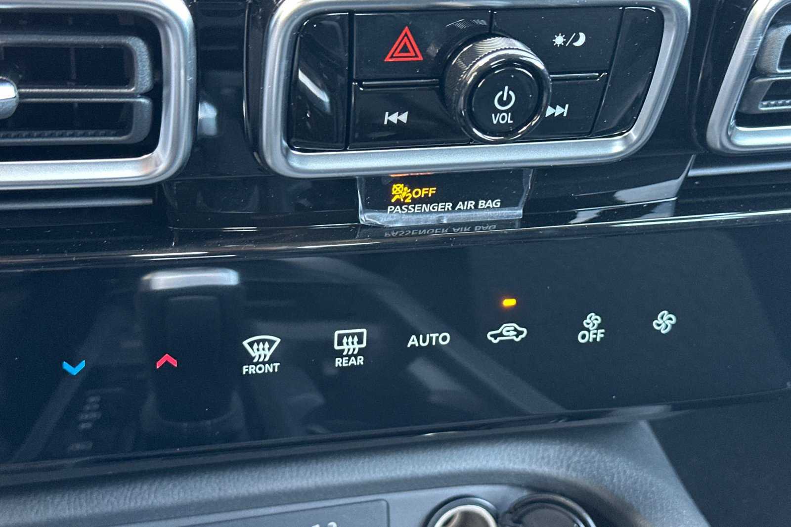 New 2026 Nissan Sentra SV w/ Floor Mat Package FWD image 19