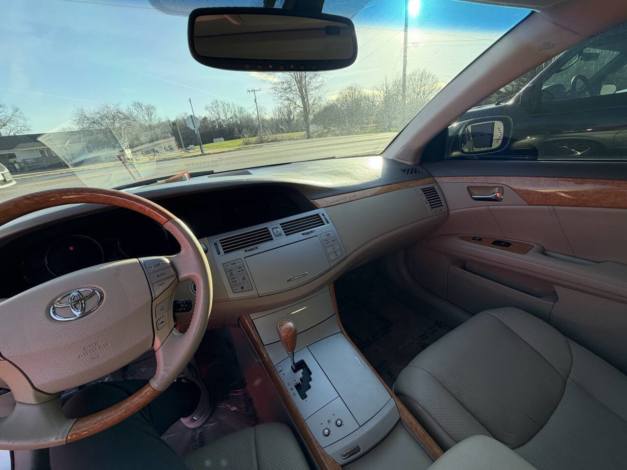 Used 2007 Toyota Avalon Limited FWD image 8