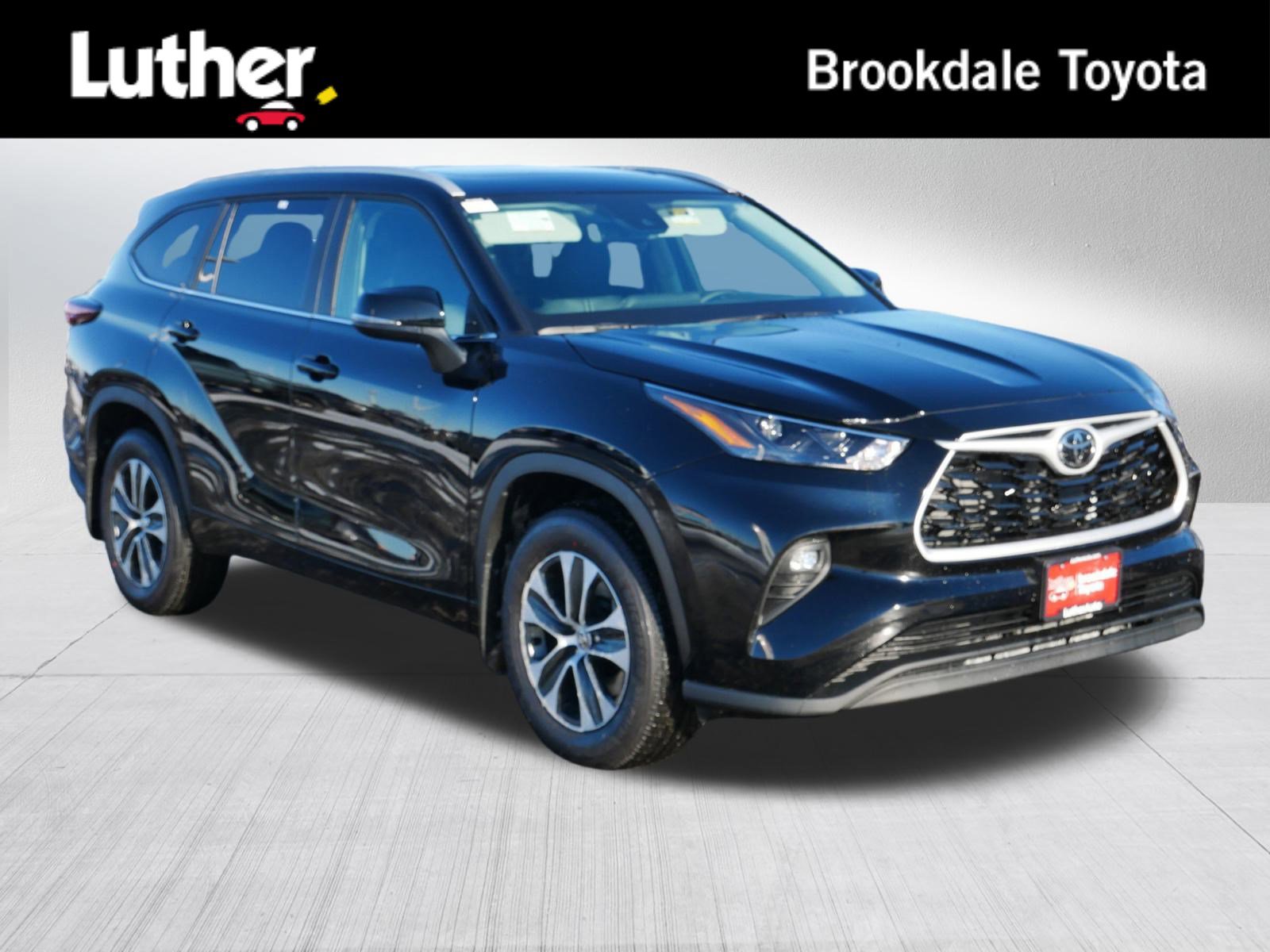 Certified 2026 Toyota Highlander XLE