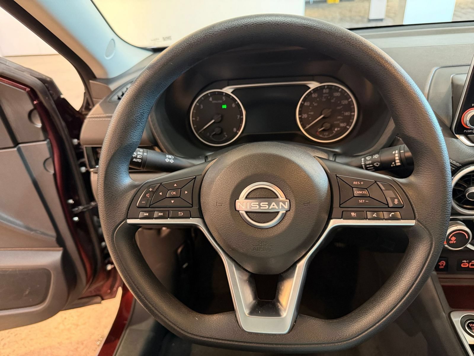 Used 2025 Nissan Sentra SV FWD image 22