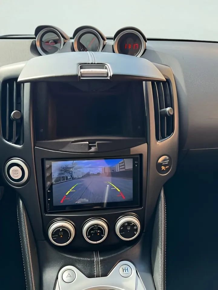 Used 2014 Nissan 370Z Coupe w/ Sport Package RWD image 39