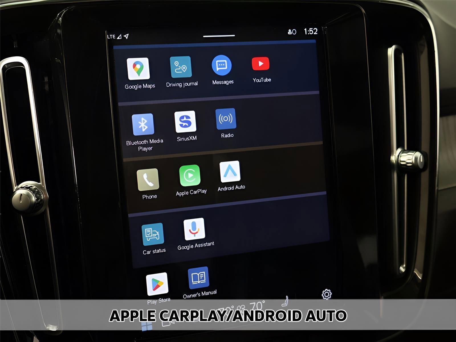 Used 2023 Volvo XC40 B5 Plus w/ Protection Package Premier image 16